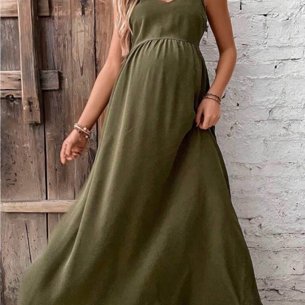 Elegant Olive Green Maxi Dress